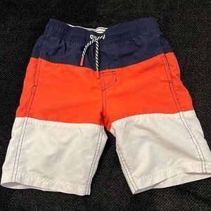 Boys Swim Short Swim Trunk Cat and Jack size small size 6 size 7 - like new